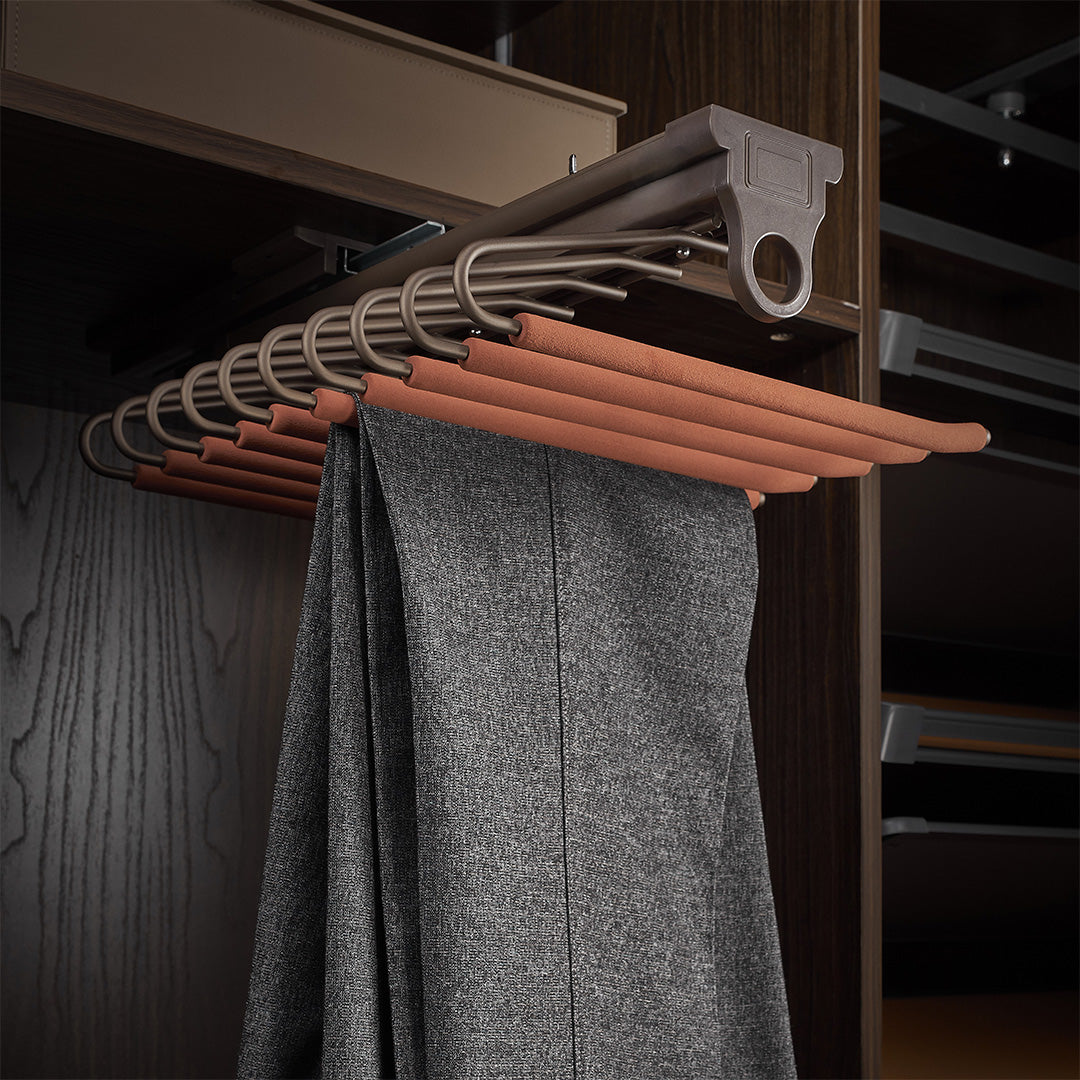 Top Mounted Pants Rack With V-Shaped - MCS Series Red